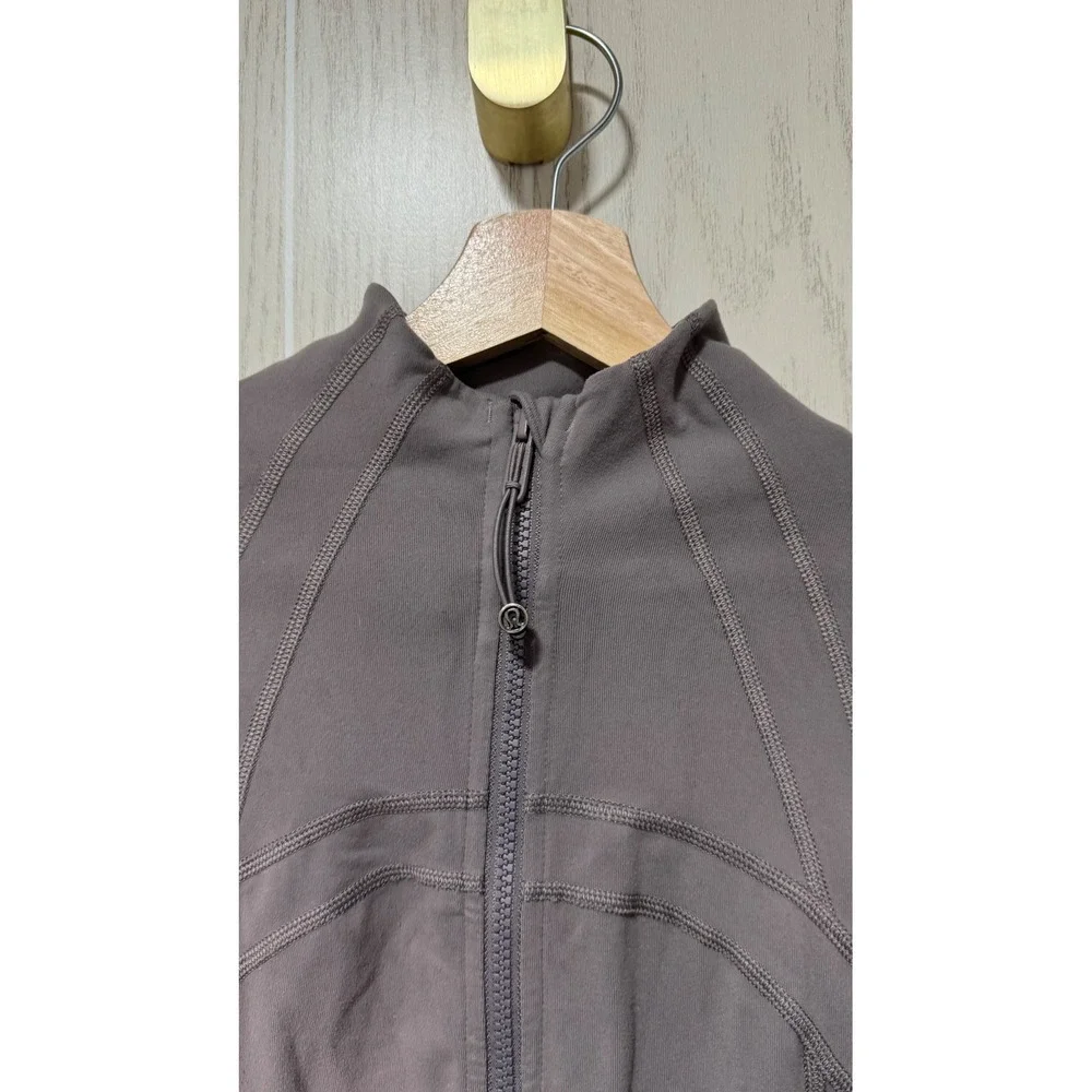 Lululemon Define Jacket Lunar Rock Size 10 Luon Full Zip Yoga Track Jacket